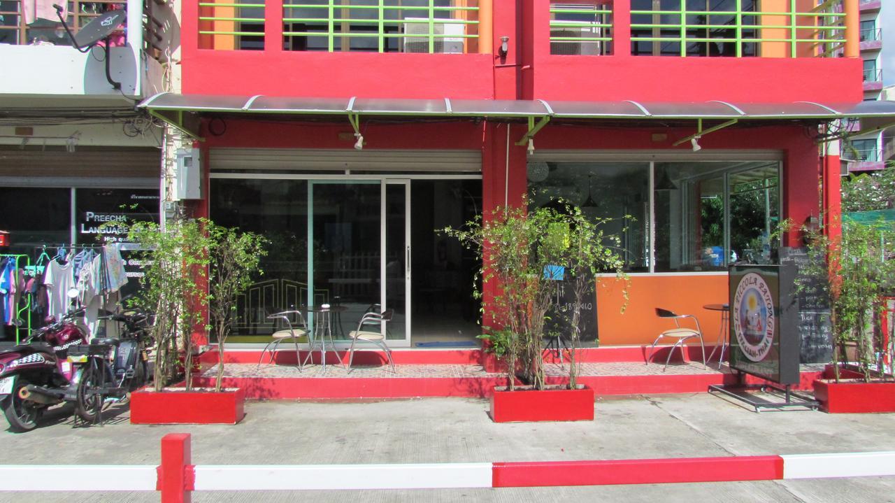 Hotel La Piccola Patong Exterior foto